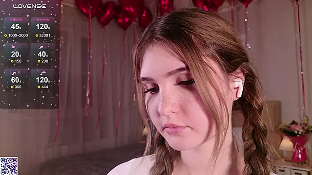 Snapshot of LeraKit chatting on 02-18-25, 04:48 LeraKit online show from 02-18-25, 04:48