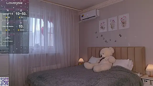 Snapshot of LeraKit chatting on 03-03-25, 01:42 LeraKit online show from 03-03-25, 01:42