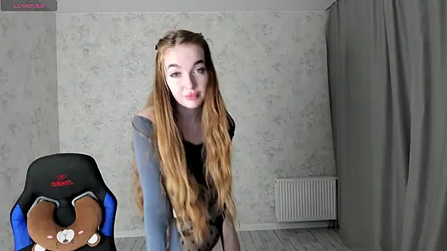 LissaCain online show from 12-03-24, 02:25