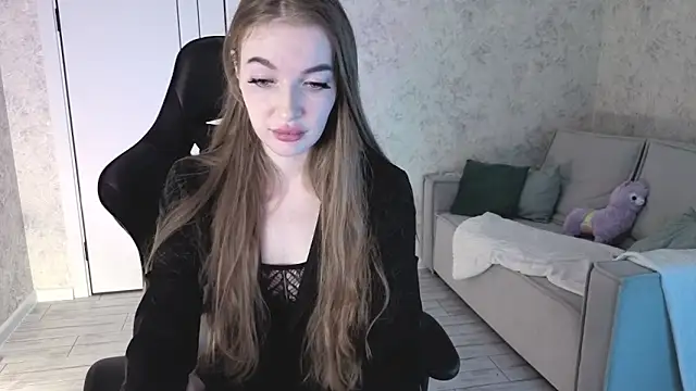 LissaCain online show from 05-14-26, 04:52