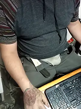 Snapshot of AlanDickson chatting on 03-02-25, 08:48 AlanDickson online show from 03-02-25, 08:48