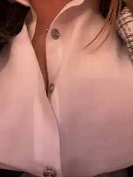 Snapshot of LadyTatiana_Madam chatting on 12-31-24, 04:35 LadyTatiana Madam online show from 12-31-24, 04:35