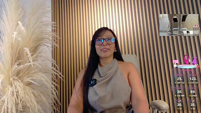 lulu 072 online show from 06-19-26, 12:48