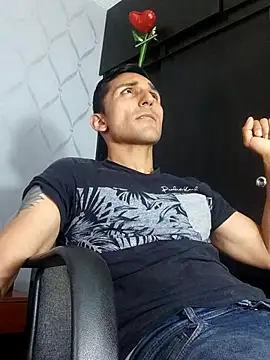 Snapshot of Marck_Muscle chatting on 03-02-25, 10:16 Marck Muscle online show from 03-02-25, 10:16