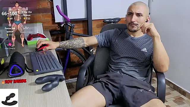 Snapshot of Marck_Muscle chatting on 02-13-26, 12:50 Marck Muscle online show from 02-13-26, 12:50