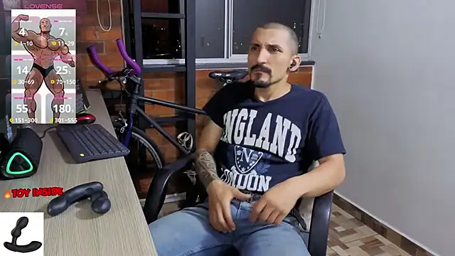 Marck Muscle online show from 06-11-26, 12:32
