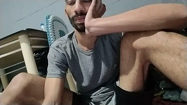 UncutToyBoy23cm online show from 05-10-26, 10:53