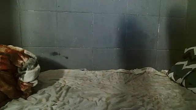 UncutToyBoy23cm online show from 07-06-26, 03:25