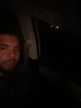 Snapshot of bigitaliandic chatting on 12-18-24, 10:19 bigitaliandic online show from 12-18-24, 10:19