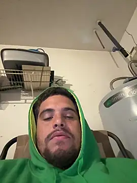 Snapshot of bigitaliandic chatting on 01-23-25, 04:41 bigitaliandic online show from 01-23-25, 04:41