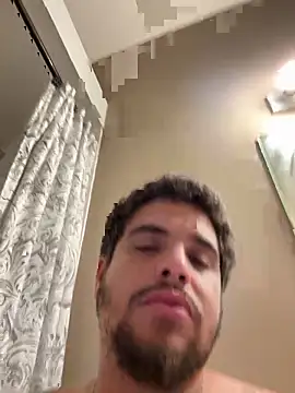 Snapshot of bigitaliandic chatting on 02-28-25, 12:09 bigitaliandic online show from 02-28-25, 12:09