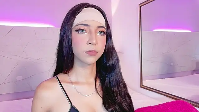 AbrilBrent online show from 01-06-26, 06:44