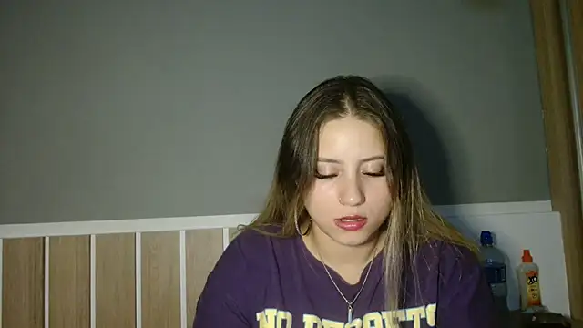 Snapshot of 520_Loirex_741 chatting on 12-08-24, 02:07 520 Loirex 741 online show from 12-08-24, 02:07