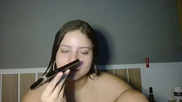 Snapshot of 520_Loirex_741 chatting on 03-01-25, 02:26 520 Loirex 741 online show from 03-01-25, 02:26