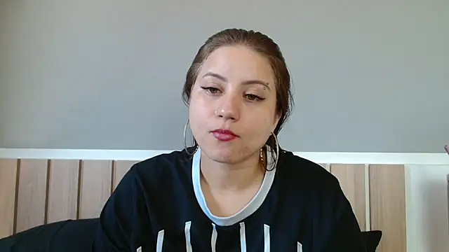 Snapshot of 520_Loirex_741 chatting on 09-14-25, 03:11 520 Loirex 741 online show from 09-14-25, 03:11