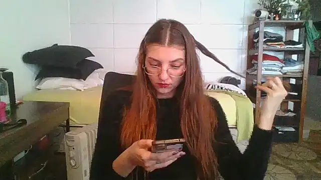 Snapshot of SweetyBabyDemon chatting on 09-28-25, 02:00 SweetyBabyDemon online show from 09-28-25, 02:00