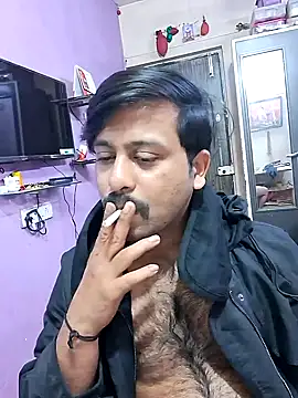 Snapshot of GlassBarge9 chatting on 01-07-25, 08:21 GlassBarge9 online show from 01-07-25, 08:21