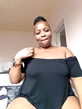 Snapshot of ThaBundaa chatting on 02-23-26, 10:56 ThaBundaa online show from 02-23-26, 10:56