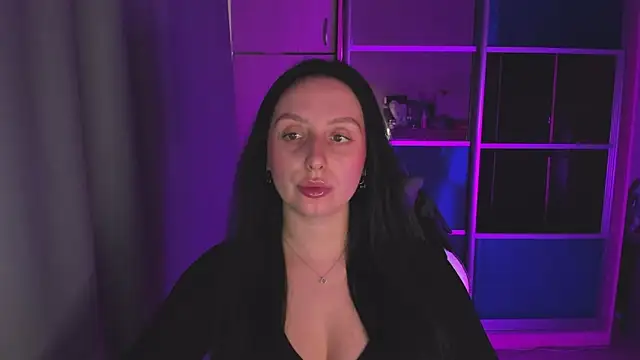 Christy Calypso online show from 04-13-26, 03:50