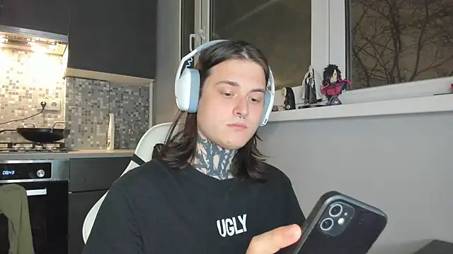  torfin  online show from 02-22-25, 04:19