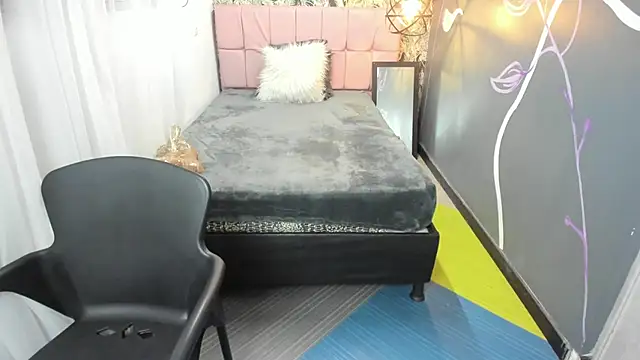 EmmaaEvans  online show from 01-27-25, 11:54