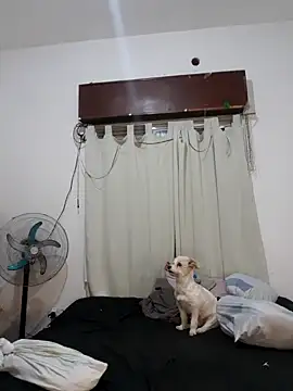 Snapshot of Shura_xxxBig chatting on 10-20-25, 12:11 Shura xxxBig online show from 10-20-25, 12:11