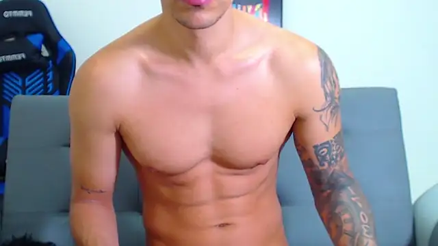 Tristan-bm online show from 01-31-25, 02:17