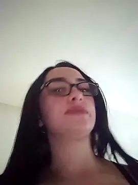 preetypeach online show from 11-06-25, 09:05