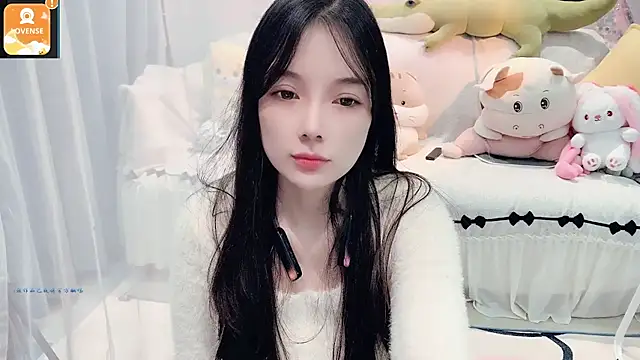 Snapshot of AKiKi711 chatting on 10-20-25, 04:40 AKiKi711 online show from 10-20-25, 04:40