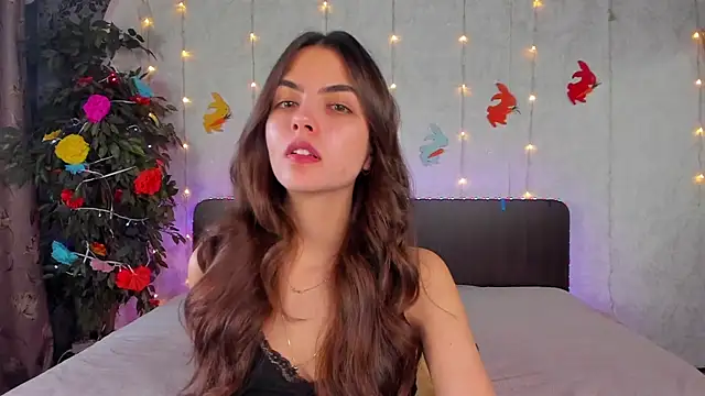 Milana Crystal  online show from 04-08-26, 07:19