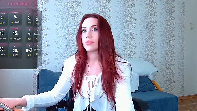 Snapshot of Sidney_blush chatting on 05-23-26, 07:13 Sidney blush online show from 05-23-26, 07:13