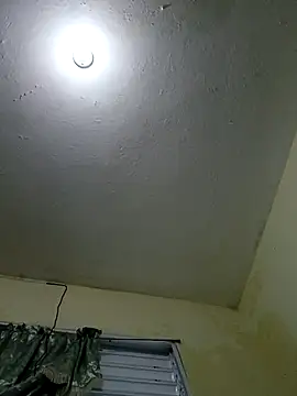 Snapshot of lapercataa chatting on 10-24-25, 06:04 lapercataa online show from 10-24-25, 06:04