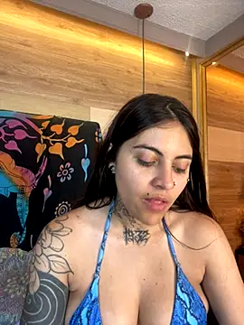 Snapshot of Cori_Paige chatting on 10-04-25, 12:52 Cori Paige online show from 10-04-25, 12:52