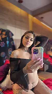 Cori Paige online show from 01-11-26, 04:17