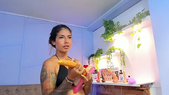 Georgina-coule online show from 03-21-25, 06:40