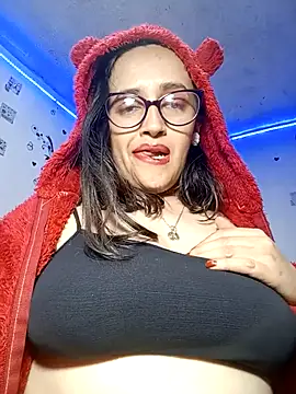 Snapshot of anndreapds chatting on 02-10-26, 01:10 anndreapds online show from 02-10-26, 01:10