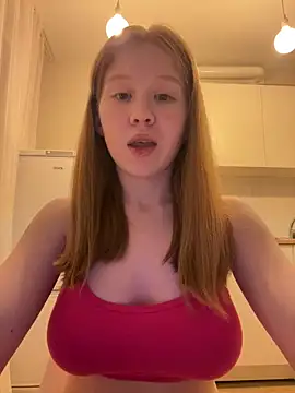 Snapshot of Eva_Weyne chatting on 05-16-26, 09:46 Eva Weyne online show from 05-16-26, 09:46