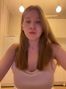 Snapshot of Eva_Weyne chatting on 08-06-26, 11:06 Eva Weyne online show from 08-06-26, 11:06