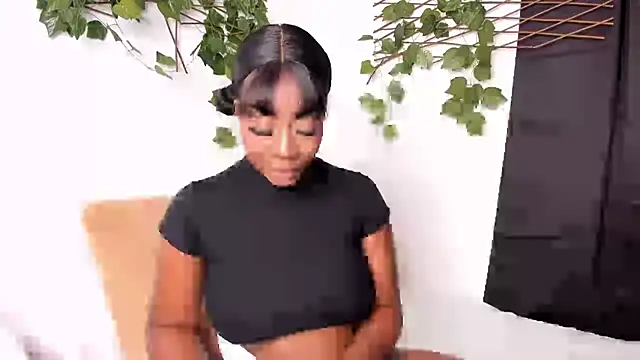 LexiieGrey online show from 02-18-26, 02:13