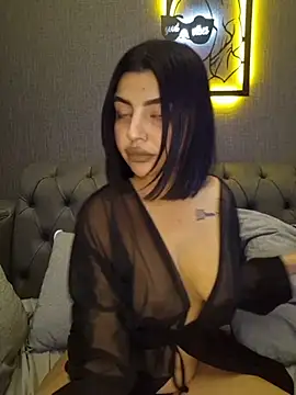 Snapshot of Esmertarcinim chatting on 12-16-25, 03:17 Esmertarcinim online show from 12-16-25, 03:17