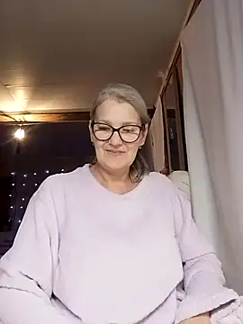 irinamaux online show from 11-02-25, 06:16