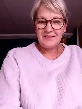 irinamaux online show from 07-19-26, 04:16