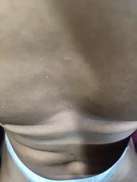 Snapshot of simranlust chatting on 10-26-25, 09:53 simranlust online show from 10-26-25, 09:53