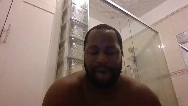 Snapshot of Bighood_T chatting on 02-22-26, 05:19 Bighood T online show from 02-22-26, 05:19