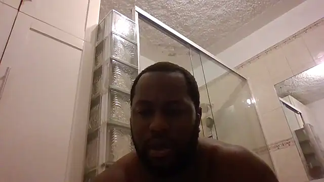 Snapshot of Bighood_T chatting on 03-07-26, 06:21 Bighood T online show from 03-07-26, 06:21