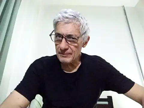 Snapshot of BIGUNCUTHARDCOCK chatting on 02-27-25, 05:34 BIGUNCUTHARDCOCK online show from 02-27-25, 05:34