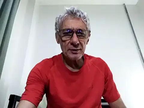 Snapshot of BIGUNCUTHARDCOCK chatting on 02-27-25, 02:10 BIGUNCUTHARDCOCK online show from 02-27-25, 02:10