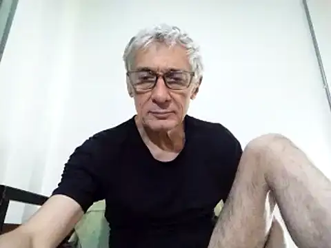 Snapshot of BIGUNCUTHARDCOCK chatting on 03-10-25, 01:43 BIGUNCUTHARDCOCK online show from 03-10-25, 01:43