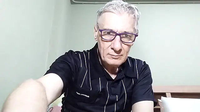 BIGUNCUTHARDCOCK online show from 12-22-25, 12:29