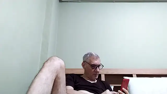 BIGUNCUTHARDCOCK online show from 01-15-26, 01:21